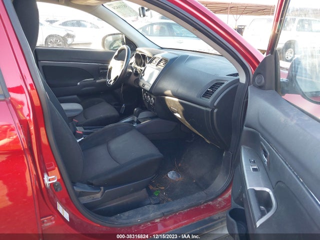 JA4AP4AU9KU006636 Mitsubishi Outlander Sport 2.0 Se