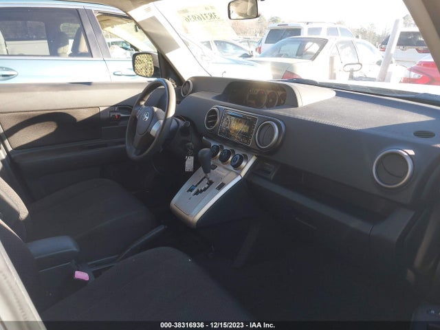 2008 SCION XB VIN: JTLKE50E981020163