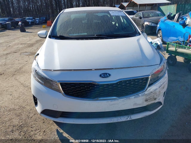 KIA FORTE LX 2018 3KPFL4A75JE198507 Image 12