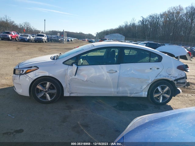 KIA FORTE LX 2018 3KPFL4A75JE198507 Image 14