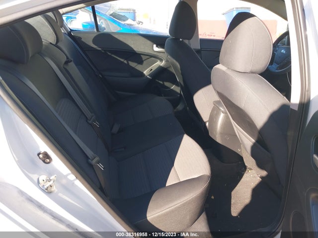 KIA FORTE LX 2018 3KPFL4A75JE198507 Image 8