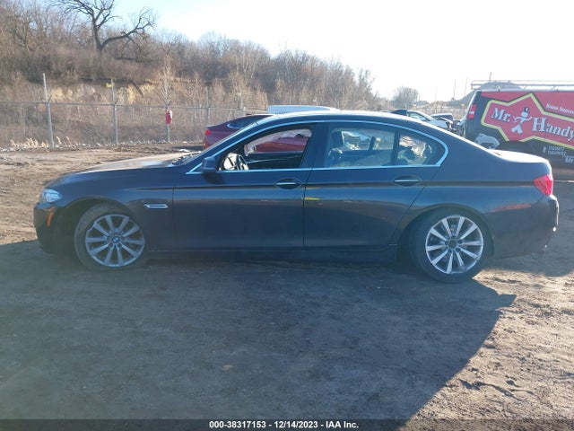BMW 535i Xdrive 2016 WBA5B3C53GG255524 Image 13