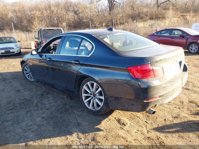BMW 535i Xdrive 2016 WBA5B3C53GG255524 Image 3