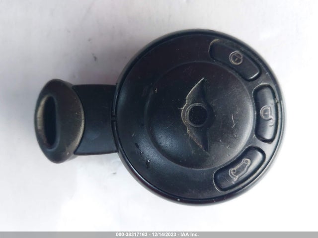 2011 MINI COOPER WMWZN3C58BTZ78455 Photo 10