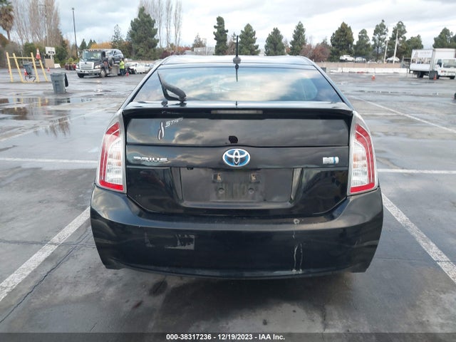 Toyota Prius 2015 JTDKN3DU9F0438629 Image 28
