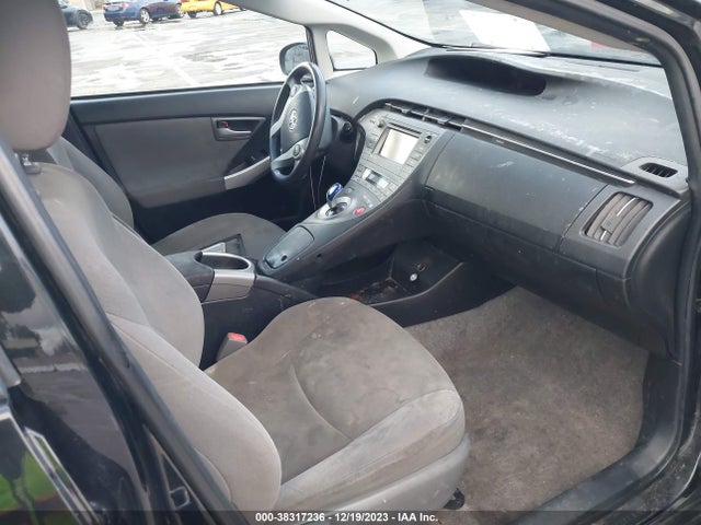 Toyota Prius 2015 JTDKN3DU9F0438629 Image 17