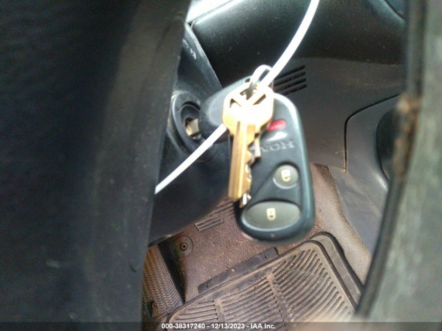 2004 HONDA CIVIC LX VIN: JHMES16564S000232