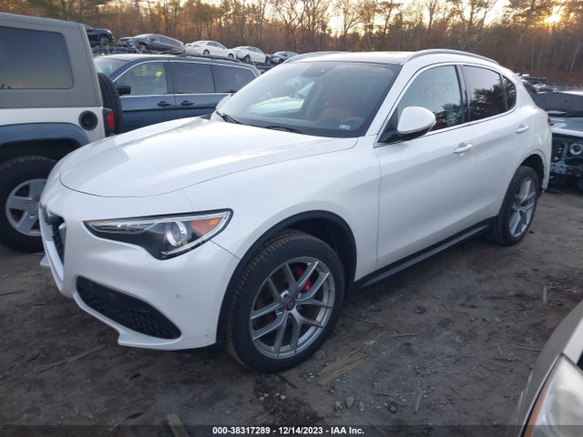 ZASFAKBN7J7B88091 Alfa Romeo Stelvio Ti Awd