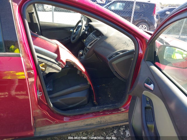 2013 FORD FOCUS SE VIN: 1FADP3K26DL341443