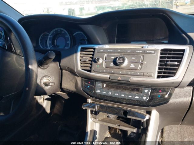 1HGCR2F30HA037105 Honda ACCORD LX