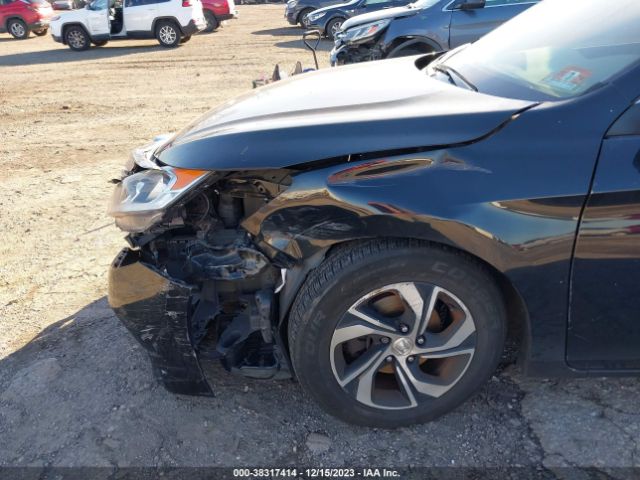 1HGCR2F30HA037105 Honda ACCORD LX