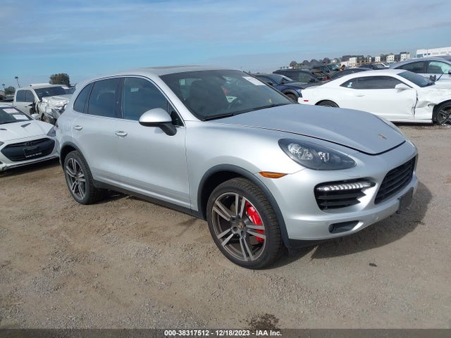 2013 PORSCHE CAYENNE WP1AC2A2XDLA91644 Photo 0