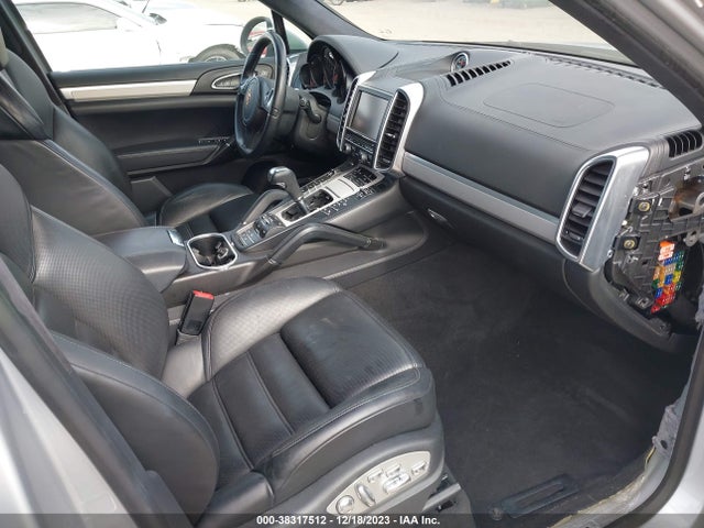 2013 PORSCHE CAYENNE WP1AC2A2XDLA91644 Photo 4