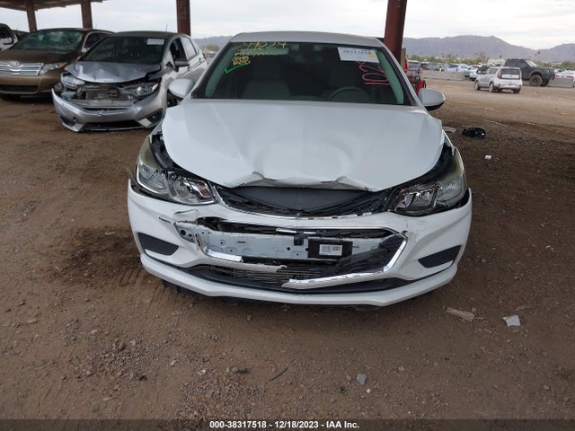 Chevrolet Cruze Ls Auto 2018 1G1BC5SM5J7214206 Image 12