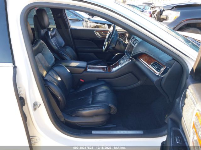 1LN6L9RP1H5614362 Lincoln Continental Reserve