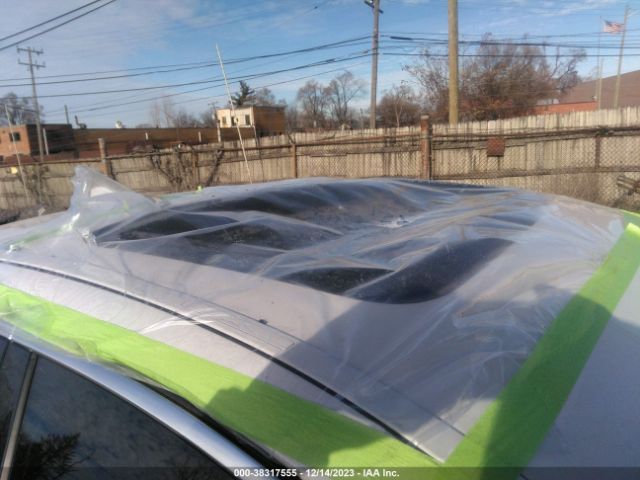 WBA5B1C59FD921435 BMW 535i