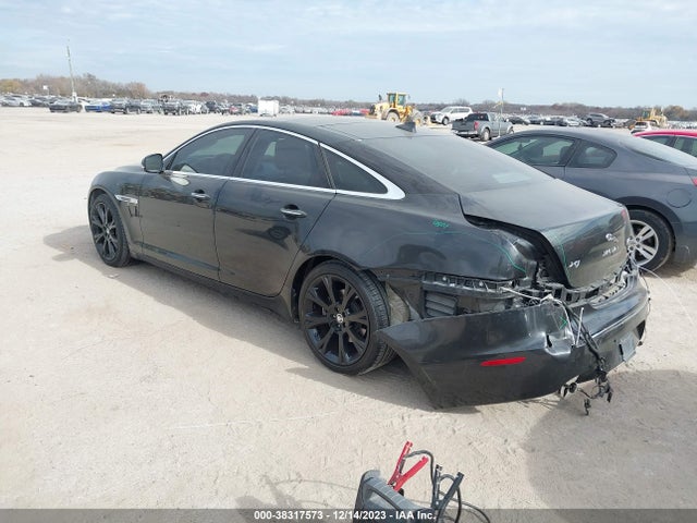 2013 JAGUAR XJ SAJWJ1CD4D8V47485 Photo 2