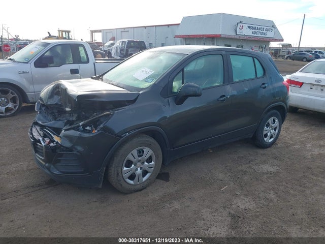 Chevrolet TRAX LS 2019 3GNCJKSB1KL130273 Image 2