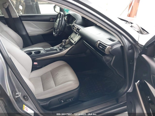 2015 LEXUS IS 250 VIN: JTHBF1D23F5074483