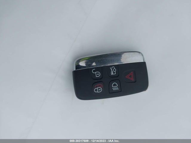 2013 JAGUAR XF SAJWA0ES5DPS82894 Photo 10