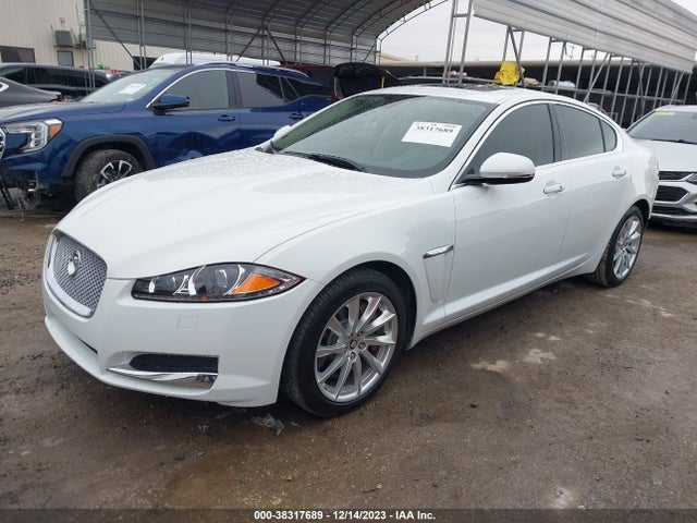 2013 JAGUAR XF SAJWA0ES5DPS82894 Photo 1