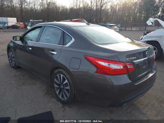 2017 NISSAN ALTIMA 2.5 SV VIN: 1N4AL3AP0HC131938