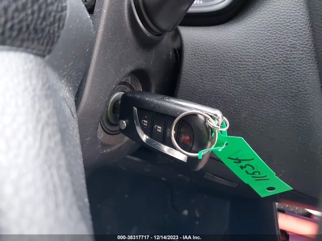 2021 TOYOTA COROLLA LE VIN: JTDEPMAE1MJ127908