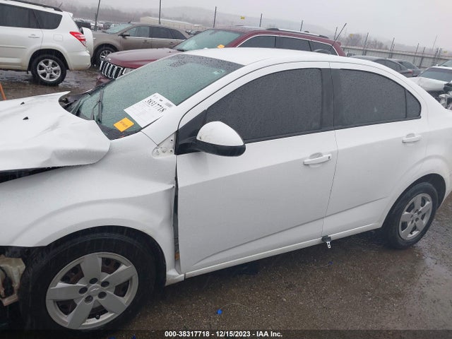 Chevrolet Sonic Ls Auto 2016 1G1JA5SHXG4179872 Image 13