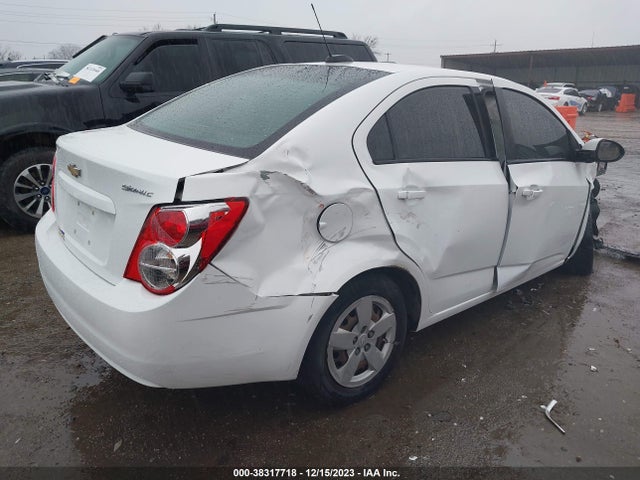 Chevrolet Sonic Ls Auto 2016 1G1JA5SHXG4179872 Image 4