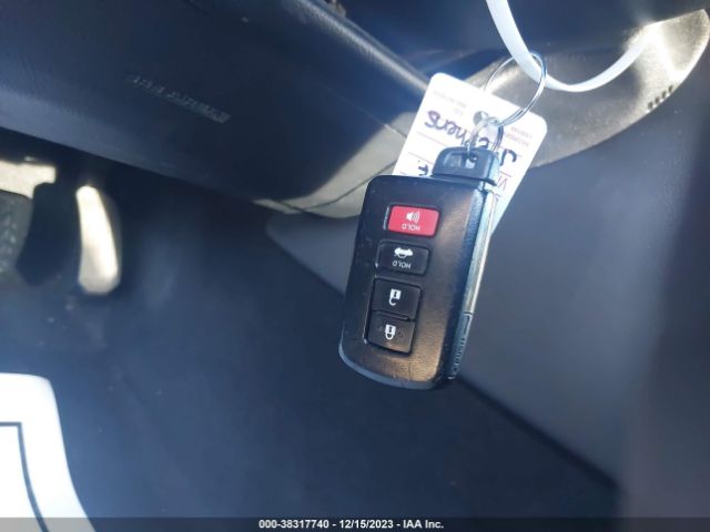 4T1BF1FK5HU744649 Toyota CAMRY XSE