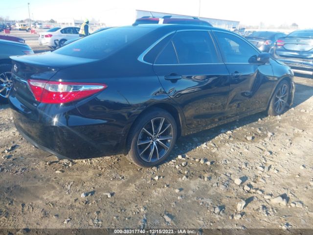 4T1BF1FK5HU744649 Toyota CAMRY XSE