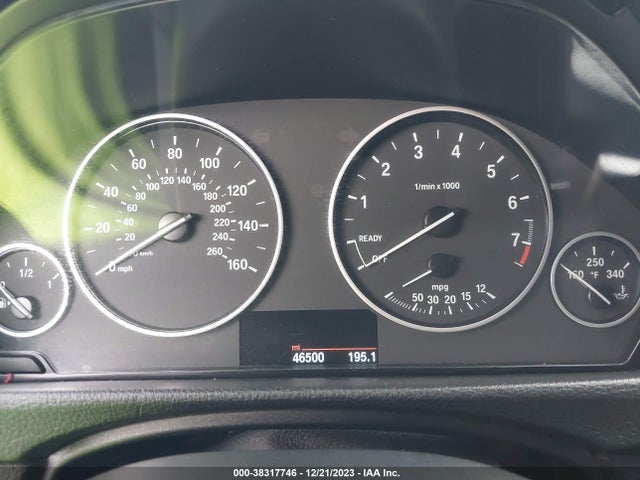 BMW 320i 2018 WBA8A9C53JAD28021 Image 7