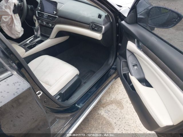 1HGCV1F40JA106606 Honda ACCORD EX