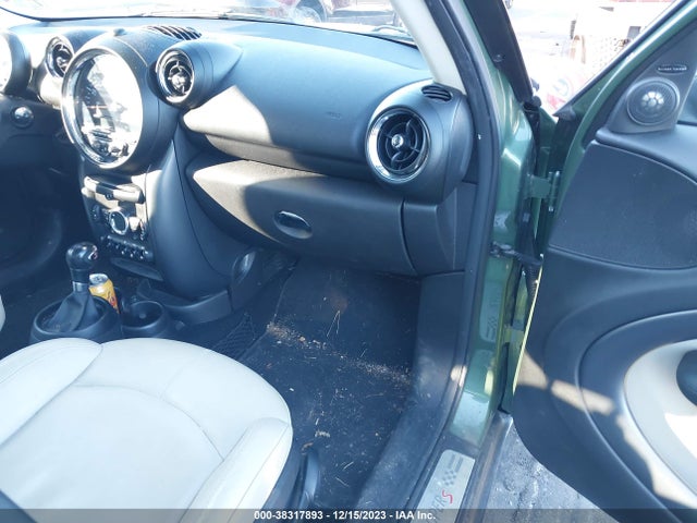 2015 MINI COUNTRYMAN WMWZC3C57FWT02203 Photo 4