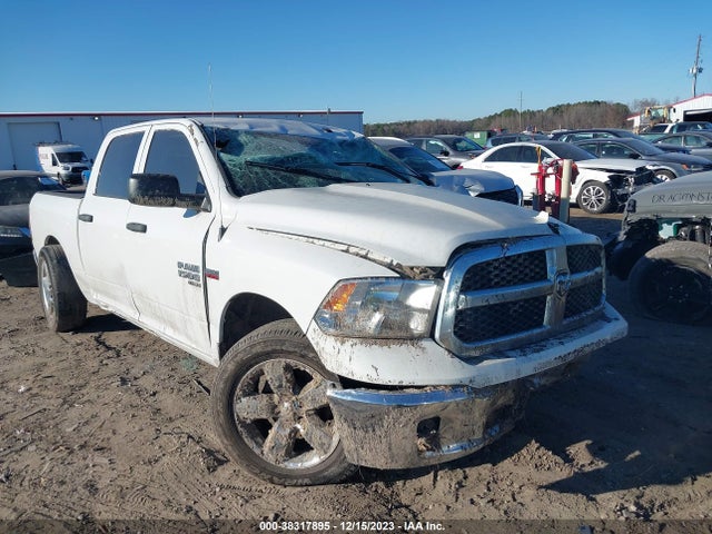 RAM 1500 Classic Tradesman  4x4 5'7 Box 2022 3C6RR7KT5NG174265 main image