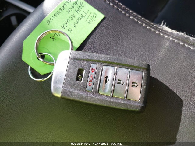 JH4KC1F9XEC006999 Acura RLX