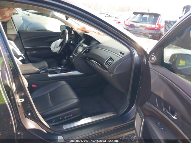JH4KC1F9XEC006999 Acura RLX