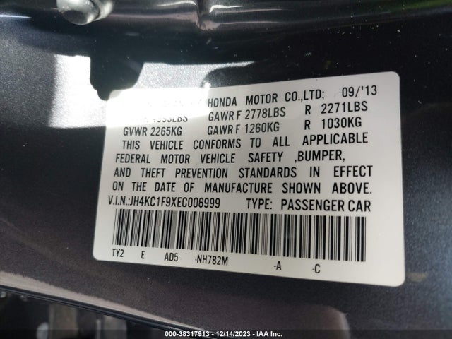 JH4KC1F9XEC006999 Acura RLX