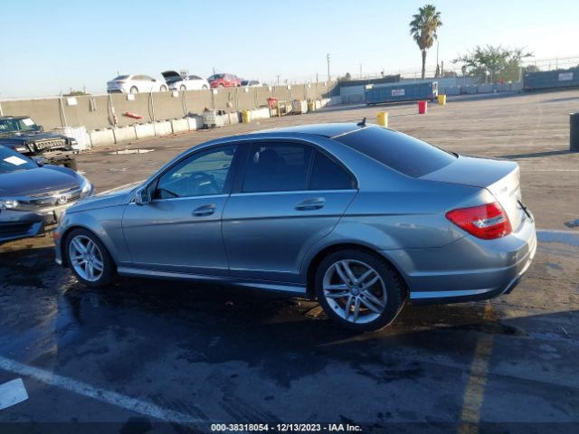 WDDGF4HB1EA951888 Mercedes-Benz C 250 Luxury/sport