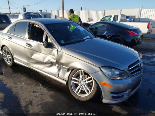 WDDGF4HB1EA951888 Mercedes-Benz C 250 Luxury/sport