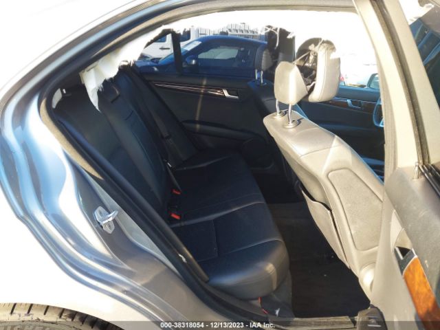 WDDGF4HB1EA951888 Mercedes-Benz C 250 Luxury/sport