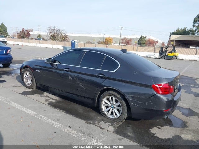 BMW 528I 2015 WBA5A5C59FD522776 Image 3