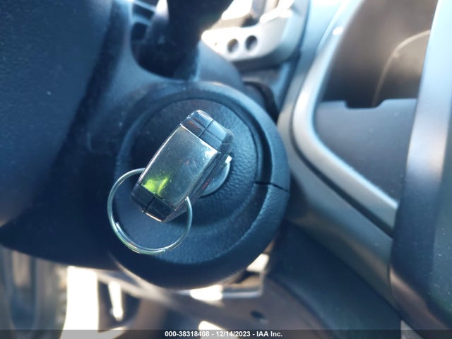Chevrolet Sonic Ls Auto 2014 1G1JA5SG0E4234656 Image 11