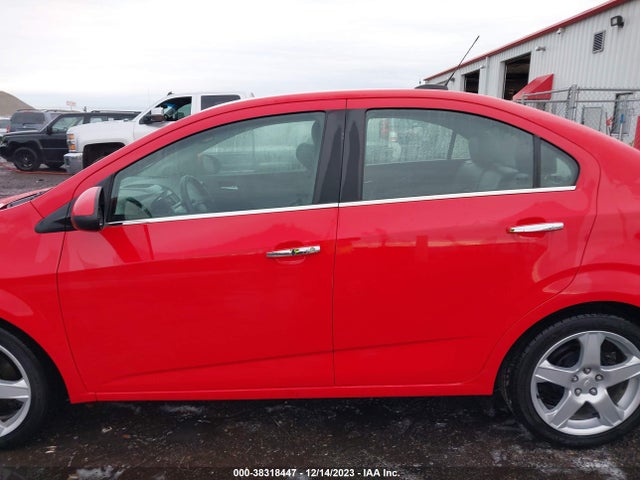Chevrolet Sonic Ltz Auto 2015 1G1JE5SB1F4195845 Image 15