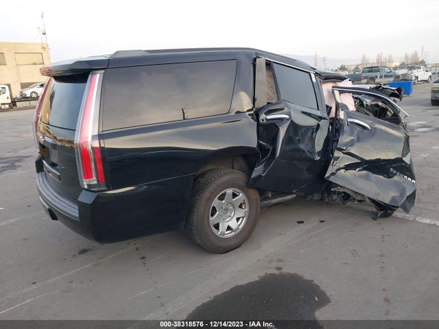 Chevrolet Suburban 1500 Lt 2015 1GNSCJKC1FR629081 Image 4
