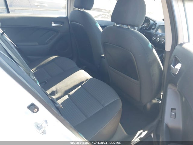 KIA FORTE LX 2018 3KPFL4A77JE275670 Image 8