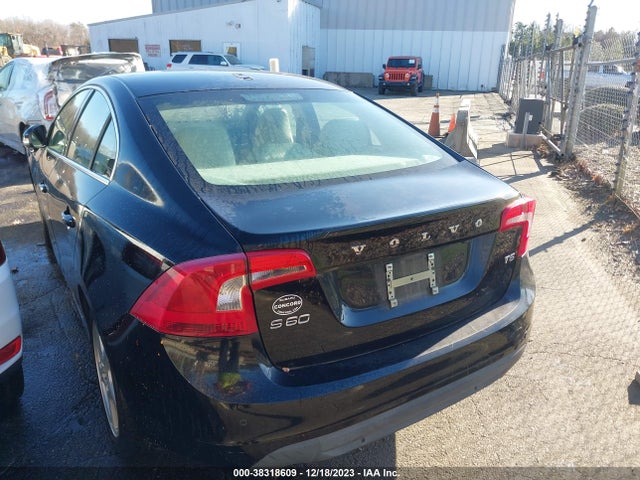 2012 VOLVO S60 T5 VIN: YV1622FS8C2029855