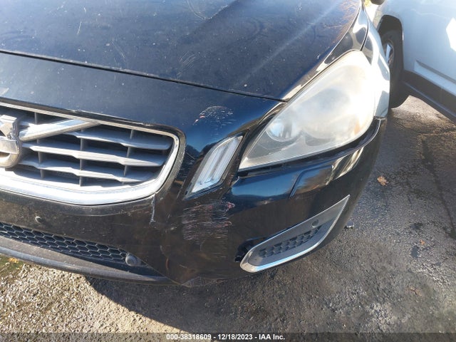 2012 VOLVO S60 T5 VIN: YV1622FS8C2029855