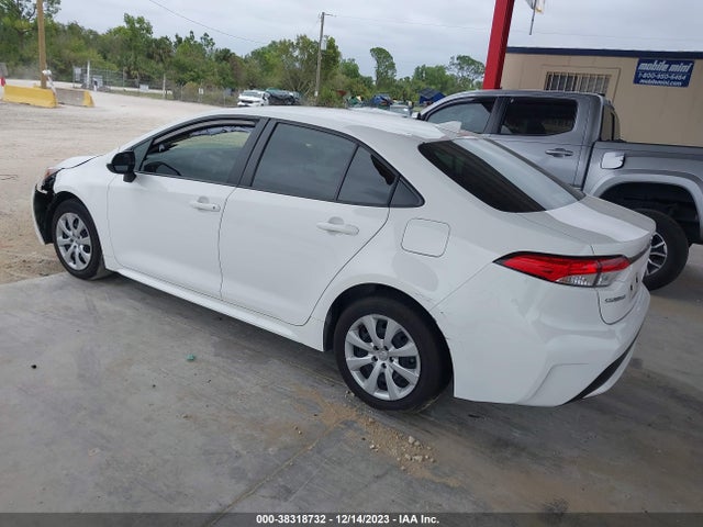Toyota COROLLA LE 2022 JTDEPMAE2N3009694 Image 3