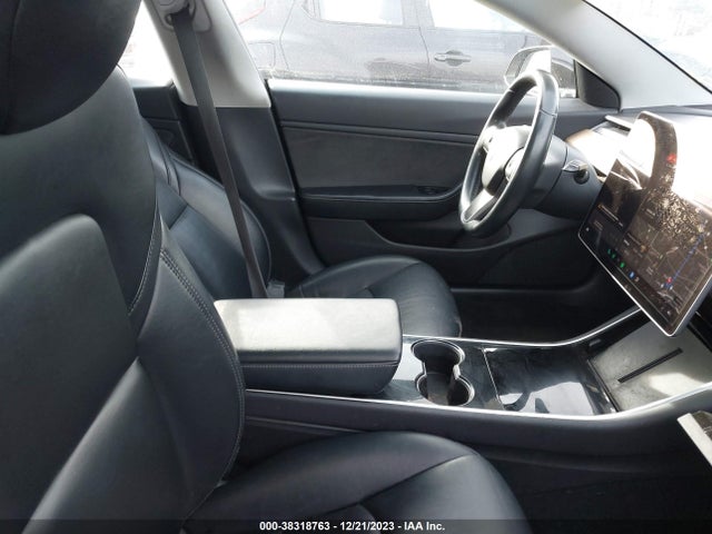 Tesla Model 3 Long Range/mid Range/standard Range/standard Range Plus 2019 5YJ3E1EA5KF395481 Image 5